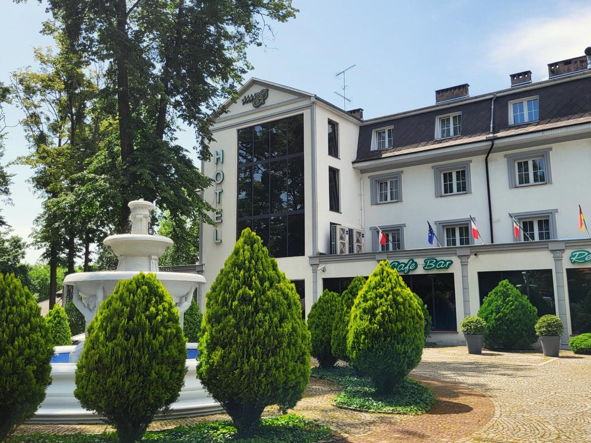Hotel Pietrak Wągrowiec Exteriör bild